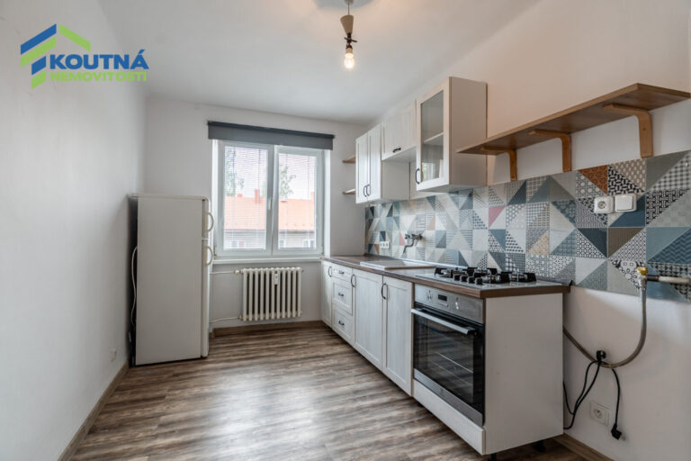 2025-05_31_Školská čtvrť 1268 07